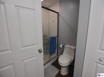 Winter Park Place, Elizabethtown, Kentucky 42701, ,3 BathroomsBathrooms,For Sale,Winter Park Place,HK24003885 Winter Park Place, Elizabethtown, Kentucky 42701, ,3 BathroomsBathrooms,For Sale,Winter Park Place,HK24003885