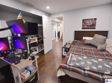 Winter Park Place, Elizabethtown, Kentucky 42701, ,3 BathroomsBathrooms,For Sale,Winter Park Place,HK24003885 Winter Park Place, Elizabethtown, Kentucky 42701, ,3 BathroomsBathrooms,For Sale,Winter Park Place,HK24003885