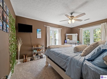 Forest Hill Road, Shepherdsville, Kentucky 40165, ,4 BathroomsBathrooms,For Sale,Forest Hill Road,HK24003888 Forest Hill Road, Shepherdsville, Kentucky 40165, ,4 BathroomsBathrooms,For Sale,Forest Hill Road,HK24003888