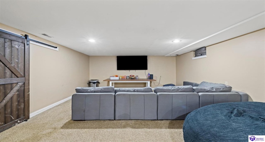 Forest Hill Road, Shepherdsville, Kentucky 40165, ,4 BathroomsBathrooms,For Sale,Forest Hill Road,HK24003888 Forest Hill Road, Shepherdsville, Kentucky 40165, ,4 BathroomsBathrooms,For Sale,Forest Hill Road,HK24003888