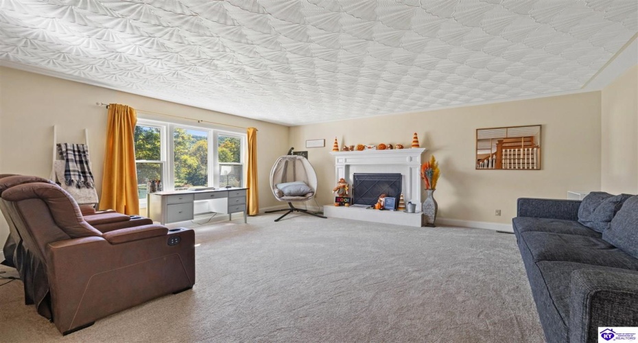 Forest Hill Road, Shepherdsville, Kentucky 40165, ,4 BathroomsBathrooms,For Sale,Forest Hill Road,HK24003888 Forest Hill Road, Shepherdsville, Kentucky 40165, ,4 BathroomsBathrooms,For Sale,Forest Hill Road,HK24003888