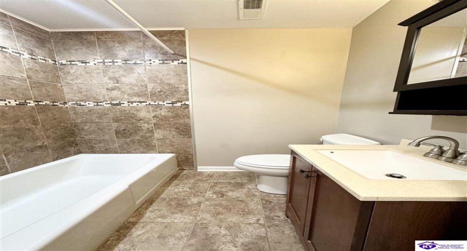 Seminole Road, Radcliff, Kentucky 40160, ,3 BathroomsBathrooms,For Sale,Seminole Road,HK24003895 Seminole Road, Radcliff, Kentucky 40160, ,3 BathroomsBathrooms,For Sale,Seminole Road,HK24003895