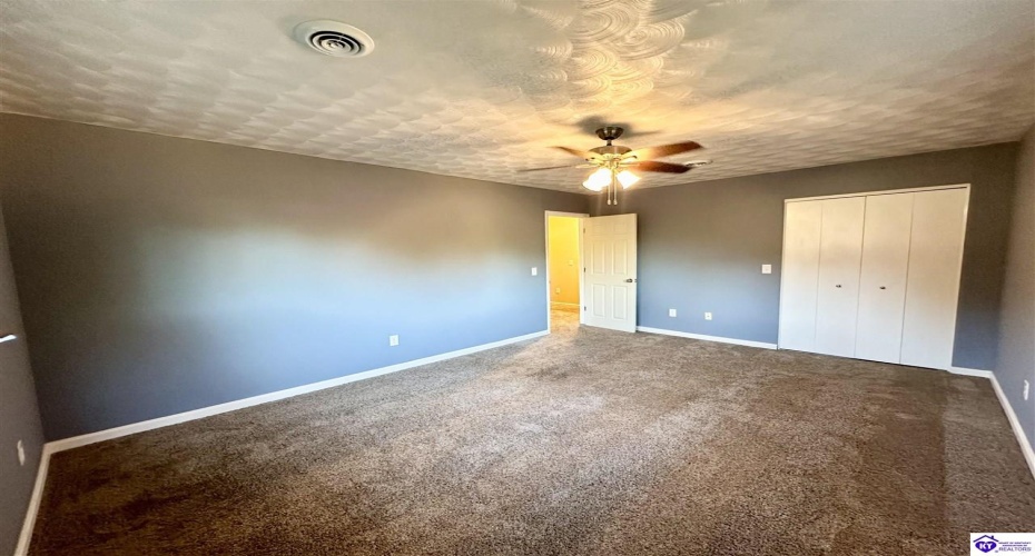 Seminole Road, Radcliff, Kentucky 40160, ,3 BathroomsBathrooms,For Sale,Seminole Road,HK24003895 Seminole Road, Radcliff, Kentucky 40160, ,3 BathroomsBathrooms,For Sale,Seminole Road,HK24003895