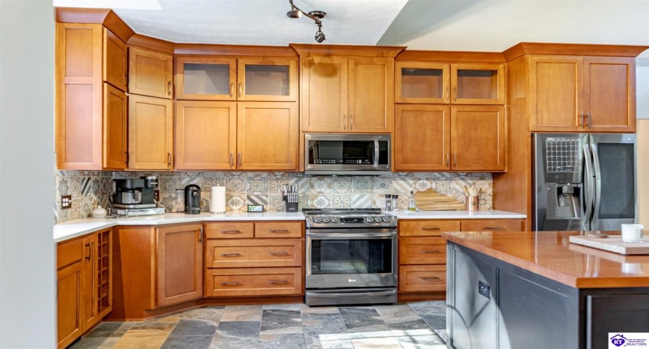 Chaparral Drive, Elizabethtown, Kentucky 42701, ,4 BathroomsBathrooms,For Sale,Chaparral Drive,HK24003899 Chaparral Drive, Elizabethtown, Kentucky 42701, ,4 BathroomsBathrooms,For Sale,Chaparral Drive,HK24003899