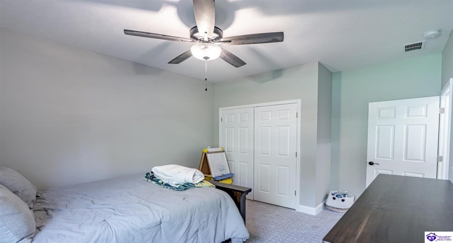 Chaparral Drive, Elizabethtown, Kentucky 42701, ,4 BathroomsBathrooms,For Sale,Chaparral Drive,HK24003899 Chaparral Drive, Elizabethtown, Kentucky 42701, ,4 BathroomsBathrooms,For Sale,Chaparral Drive,HK24003899