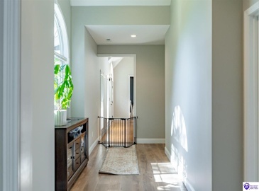 Chaparral Drive, Elizabethtown, Kentucky 42701, ,4 BathroomsBathrooms,For Sale,Chaparral Drive,HK24003899