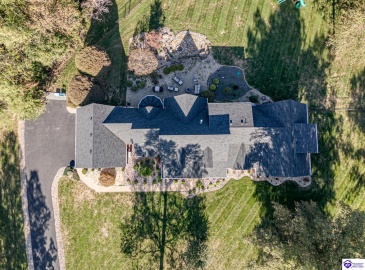 Chaparral Drive, Elizabethtown, Kentucky 42701, ,4 BathroomsBathrooms,For Sale,Chaparral Drive,HK24003899