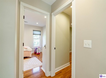 Chaparral Drive, Elizabethtown, Kentucky 42701, ,4 BathroomsBathrooms,For Sale,Chaparral Drive,HK24003899