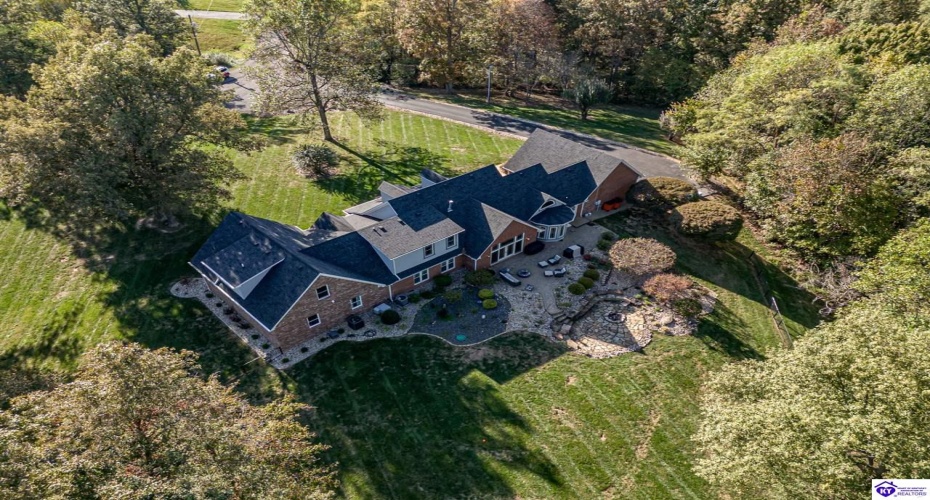 Chaparral Drive, Elizabethtown, Kentucky 42701, ,4 BathroomsBathrooms,For Sale,Chaparral Drive,HK24003899 Chaparral Drive, Elizabethtown, Kentucky 42701, ,4 BathroomsBathrooms,For Sale,Chaparral Drive,HK24003899