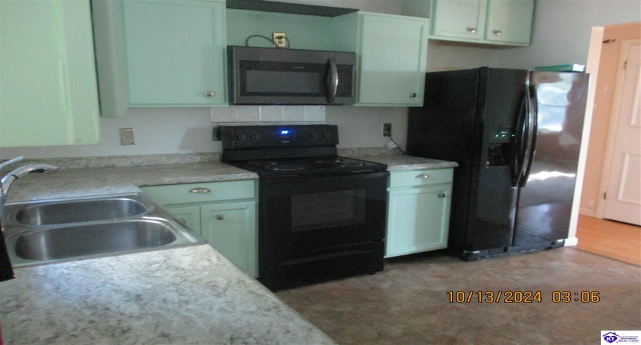 Johns Road, Radcliff, Kentucky 40160, ,2 BathroomsBathrooms,For Sale,Johns Road,HK24003901 Johns Road, Radcliff, Kentucky 40160, ,2 BathroomsBathrooms,For Sale,Johns Road,HK24003901