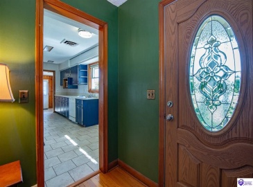 Lincoln Street, Vine Grove, Kentucky 40175, ,3 BathroomsBathrooms,For Sale,Lincoln Street,HK24003903