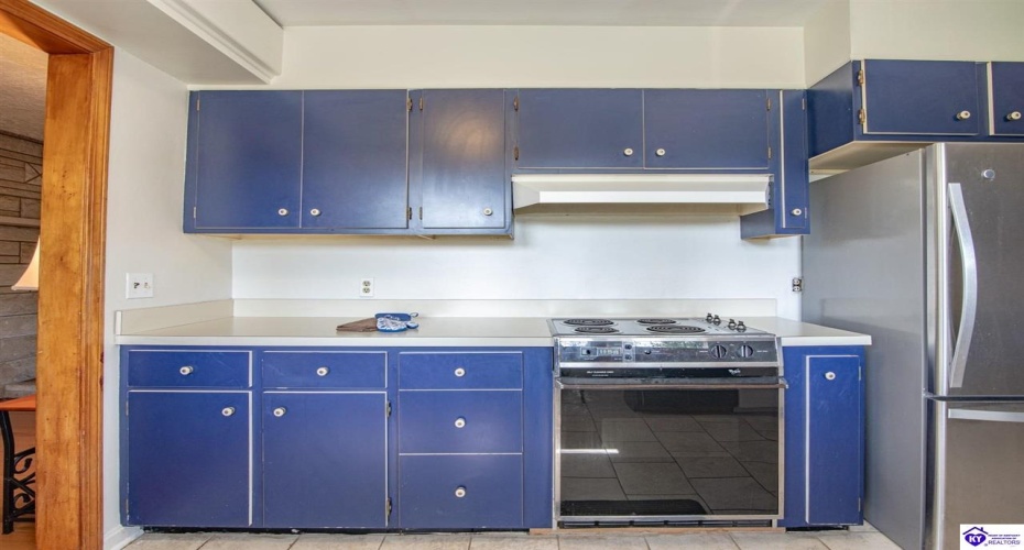 Lincoln Street, Vine Grove, Kentucky 40175, ,3 BathroomsBathrooms,For Sale,Lincoln Street,HK24003903 Lincoln Street, Vine Grove, Kentucky 40175, ,3 BathroomsBathrooms,For Sale,Lincoln Street,HK24003903