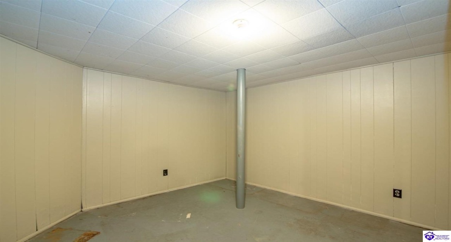 Lincoln Street, Vine Grove, Kentucky 40175, ,3 BathroomsBathrooms,For Sale,Lincoln Street,HK24003903 Lincoln Street, Vine Grove, Kentucky 40175, ,3 BathroomsBathrooms,For Sale,Lincoln Street,HK24003903