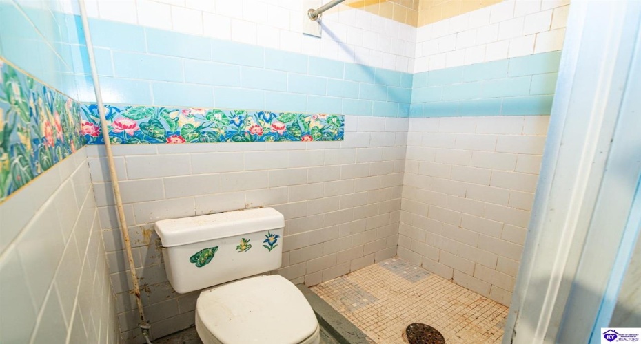 Lincoln Street, Vine Grove, Kentucky 40175, ,3 BathroomsBathrooms,For Sale,Lincoln Street,HK24003903 Lincoln Street, Vine Grove, Kentucky 40175, ,3 BathroomsBathrooms,For Sale,Lincoln Street,HK24003903