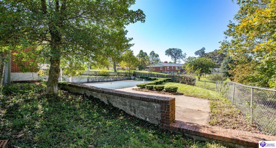 Lincoln Street, Vine Grove, Kentucky 40175, ,3 BathroomsBathrooms,For Sale,Lincoln Street,HK24003903 Lincoln Street, Vine Grove, Kentucky 40175, ,3 BathroomsBathrooms,For Sale,Lincoln Street,HK24003903