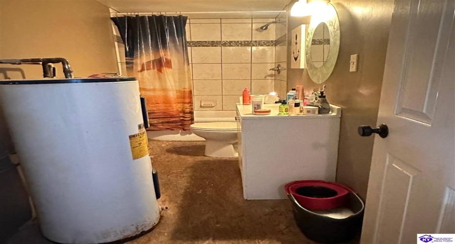 Manslick Road, Louisville, Kentucky 40272, ,1 BathroomBathrooms,For Sale,Manslick Road,HK24003904 Manslick Road, Louisville, Kentucky 40272, ,1 BathroomBathrooms,For Sale,Manslick Road,HK24003904