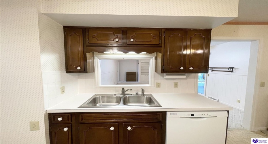 Mile Lane, Campbellsville, Kentucky 42718, ,2 BathroomsBathrooms,For Sale,Mile Lane,HK24003905 Mile Lane, Campbellsville, Kentucky 42718, ,2 BathroomsBathrooms,For Sale,Mile Lane,HK24003905