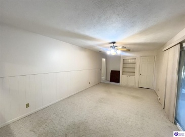 Mile Lane, Campbellsville, Kentucky 42718, ,2 BathroomsBathrooms,For Sale,Mile Lane,HK24003905