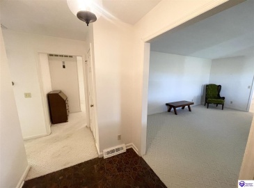 Mile Lane, Campbellsville, Kentucky 42718, ,2 BathroomsBathrooms,For Sale,Mile Lane,HK24003905