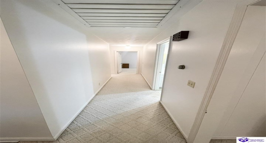 Mile Lane, Campbellsville, Kentucky 42718, ,2 BathroomsBathrooms,For Sale,Mile Lane,HK24003905 Mile Lane, Campbellsville, Kentucky 42718, ,2 BathroomsBathrooms,For Sale,Mile Lane,HK24003905