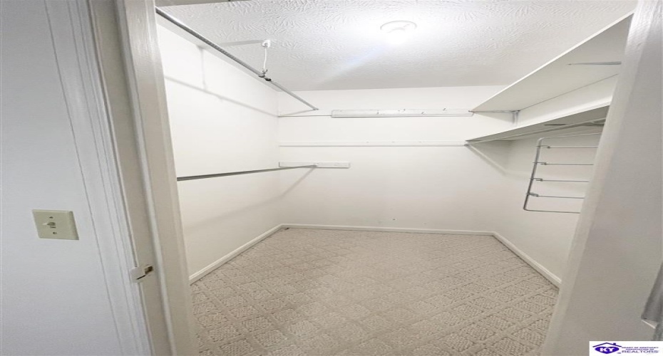 Mile Lane, Campbellsville, Kentucky 42718, ,2 BathroomsBathrooms,For Sale,Mile Lane,HK24003905 Mile Lane, Campbellsville, Kentucky 42718, ,2 BathroomsBathrooms,For Sale,Mile Lane,HK24003905