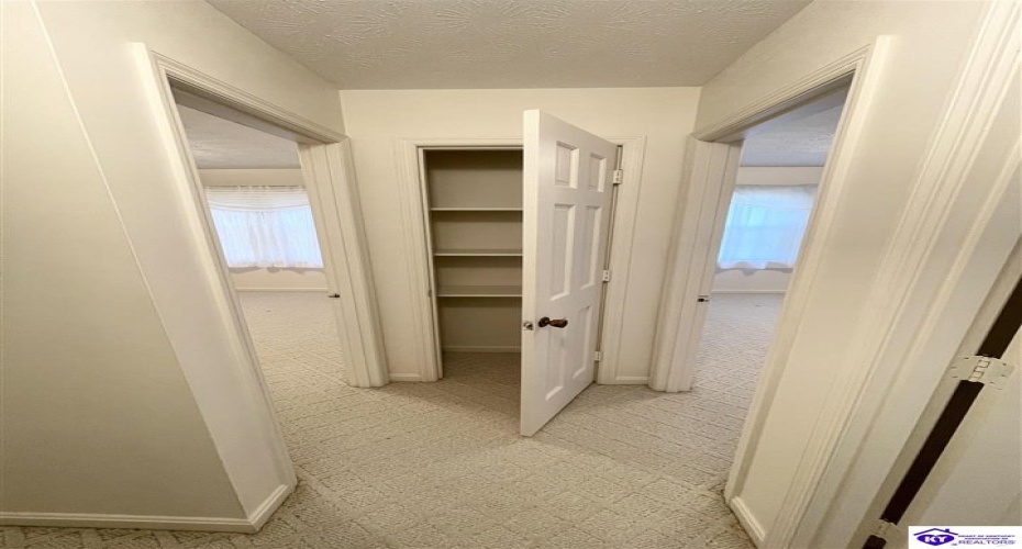 Mile Lane, Campbellsville, Kentucky 42718, ,2 BathroomsBathrooms,For Sale,Mile Lane,HK24003905 Mile Lane, Campbellsville, Kentucky 42718, ,2 BathroomsBathrooms,For Sale,Mile Lane,HK24003905