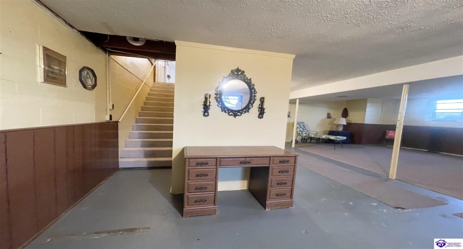 Mile Lane, Campbellsville, Kentucky 42718, ,2 BathroomsBathrooms,For Sale,Mile Lane,HK24003905 Mile Lane, Campbellsville, Kentucky 42718, ,2 BathroomsBathrooms,For Sale,Mile Lane,HK24003905