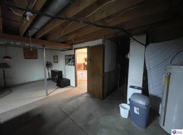 Mile Lane, Campbellsville, Kentucky 42718, ,2 BathroomsBathrooms,For Sale,Mile Lane,HK24003905