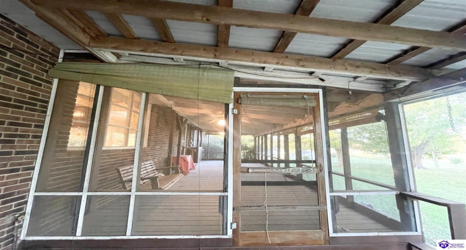 Mile Lane, Campbellsville, Kentucky 42718, ,2 BathroomsBathrooms,For Sale,Mile Lane,HK24003905 Mile Lane, Campbellsville, Kentucky 42718, ,2 BathroomsBathrooms,For Sale,Mile Lane,HK24003905