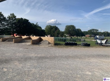 Elizabethtown Road, Big Clifty, Kentucky 42712, ,For Sale,Elizabethtown Road,HK24003908