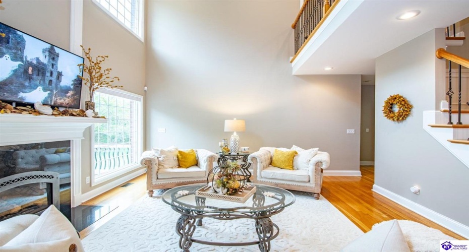 Deer Run Way, Elizabethtown, Kentucky 42701, ,5 BathroomsBathrooms,For Sale,Deer Run Way,HK24003910