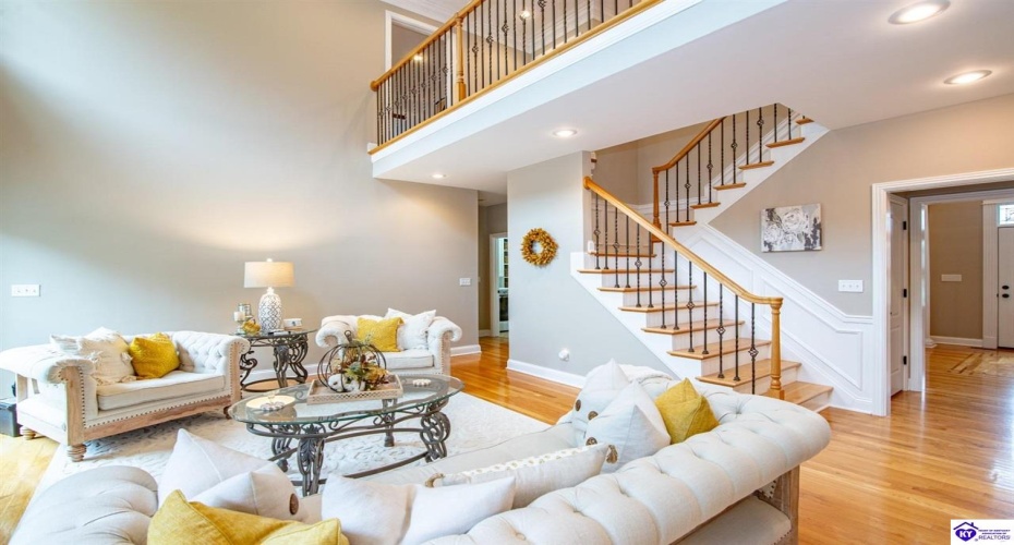 Deer Run Way, Elizabethtown, Kentucky 42701, ,5 BathroomsBathrooms,For Sale,Deer Run Way,HK24003910