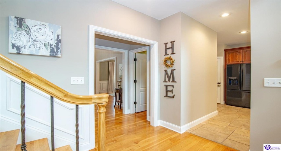 Deer Run Way, Elizabethtown, Kentucky 42701, ,5 BathroomsBathrooms,For Sale,Deer Run Way,HK24003910