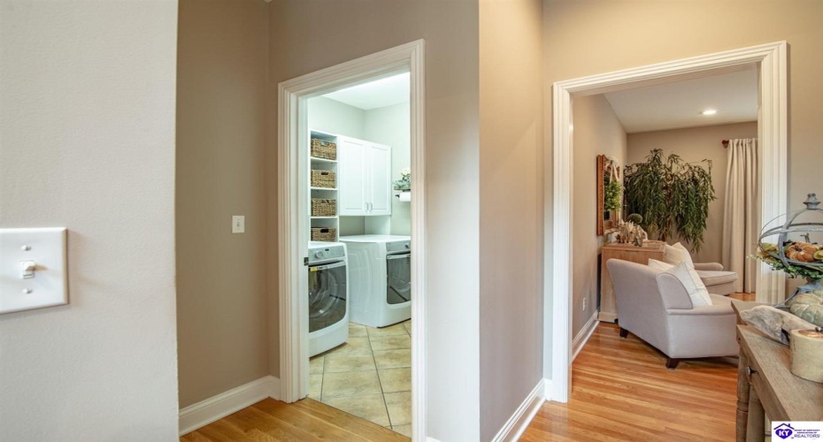 Deer Run Way, Elizabethtown, Kentucky 42701, ,5 BathroomsBathrooms,For Sale,Deer Run Way,HK24003910