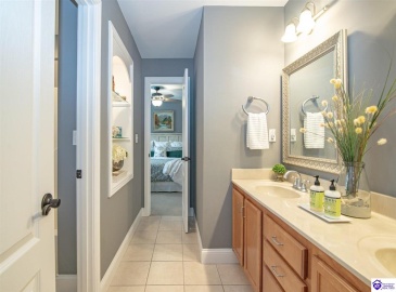 Deer Run Way, Elizabethtown, Kentucky 42701, ,5 BathroomsBathrooms,For Sale,Deer Run Way,HK24003910 Deer Run Way, Elizabethtown, Kentucky 42701, ,5 BathroomsBathrooms,For Sale,Deer Run Way,HK24003910