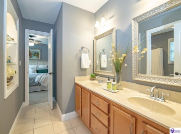 Deer Run Way, Elizabethtown, Kentucky 42701, ,5 BathroomsBathrooms,For Sale,Deer Run Way,HK24003910 Deer Run Way, Elizabethtown, Kentucky 42701, ,5 BathroomsBathrooms,For Sale,Deer Run Way,HK24003910