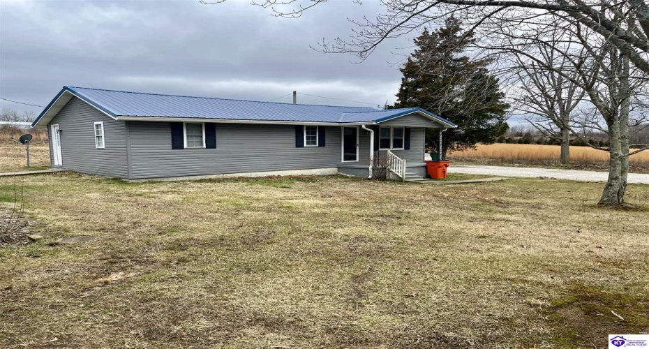 Salt River Road, Eastview, Kentucky 42732, ,2 BathroomsBathrooms,For Sale,Salt River Road,HK24003914