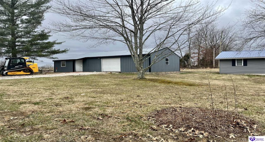 Salt River Road, Eastview, Kentucky 42732, ,2 BathroomsBathrooms,For Sale,Salt River Road,HK24003914