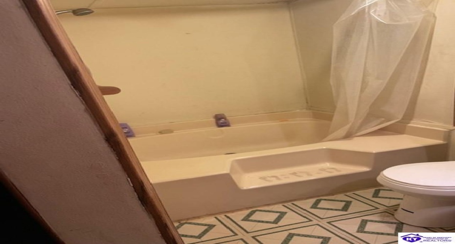 Pine Ridge Road, Battletown, Kentucky 40104, ,2 BathroomsBathrooms,For Sale,Pine Ridge Road,HK24003919