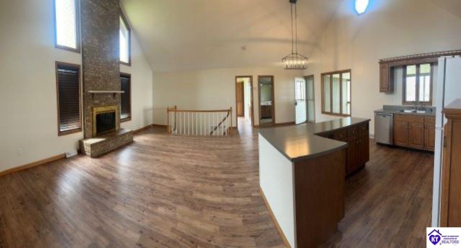 Bacon Creek Road, Elizabethtown, Kentucky 47201, ,3 BathroomsBathrooms,For Sale,Bacon Creek Road,HK24001273