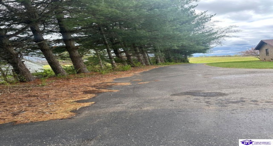 Bacon Creek Road, Elizabethtown, Kentucky 47201, ,3 BathroomsBathrooms,For Sale,Bacon Creek Road,HK24001273