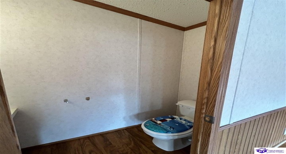 Kelley Lane, Elizabethtown, Kentucky 42701, ,3 BathroomsBathrooms,For Sale,Kelley Lane,HK24003924