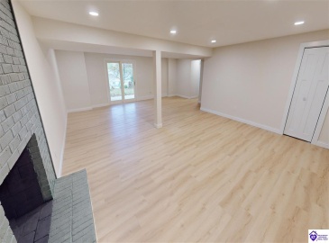 Oakwood Drive, Elizabethtown, Kentucky 42701, ,3 BathroomsBathrooms,For Sale,Oakwood Drive,HK24003929 Oakwood Drive, Elizabethtown, Kentucky 42701, ,3 BathroomsBathrooms,For Sale,Oakwood Drive,HK24003929