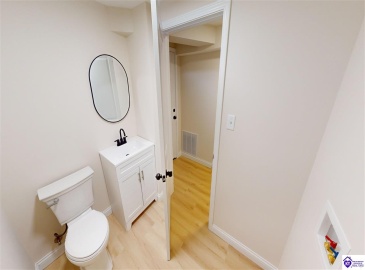 Oakwood Drive, Elizabethtown, Kentucky 42701, ,3 BathroomsBathrooms,For Sale,Oakwood Drive,HK24003929 Oakwood Drive, Elizabethtown, Kentucky 42701, ,3 BathroomsBathrooms,For Sale,Oakwood Drive,HK24003929