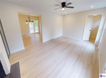 Oakwood Drive, Elizabethtown, Kentucky 42701, ,3 BathroomsBathrooms,For Sale,Oakwood Drive,HK24003929 Oakwood Drive, Elizabethtown, Kentucky 42701, ,3 BathroomsBathrooms,For Sale,Oakwood Drive,HK24003929