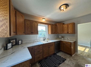 Lyndon Lane, Radcliff, Kentucky 40160, ,1 BathroomBathrooms,For Sale,Lyndon Lane,HK24003930 Lyndon Lane, Radcliff, Kentucky 40160, ,1 BathroomBathrooms,For Sale,Lyndon Lane,HK24003930