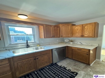 Lyndon Lane, Radcliff, Kentucky 40160, ,1 BathroomBathrooms,For Sale,Lyndon Lane,HK24003930 Lyndon Lane, Radcliff, Kentucky 40160, ,1 BathroomBathrooms,For Sale,Lyndon Lane,HK24003930