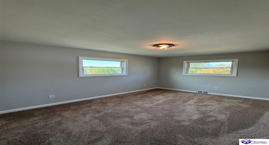 Lyndon Lane, Radcliff, Kentucky 40160, ,1 BathroomBathrooms,For Sale,Lyndon Lane,HK24003930