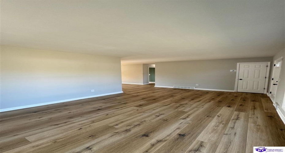 Lyndon Lane, Radcliff, Kentucky 40160, ,1 BathroomBathrooms,For Sale,Lyndon Lane,HK24003930