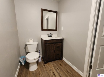 Bardstown Road, Hodgenville, Kentucky 42748, ,2 BathroomsBathrooms,For Sale,Bardstown Road,HK24003933 Bardstown Road, Hodgenville, Kentucky 42748, ,2 BathroomsBathrooms,For Sale,Bardstown Road,HK24003933